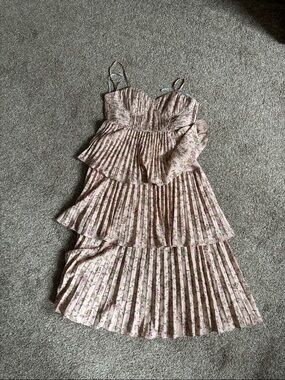 Lulu's Pink Floral Pleated Tiered Maxi Dress